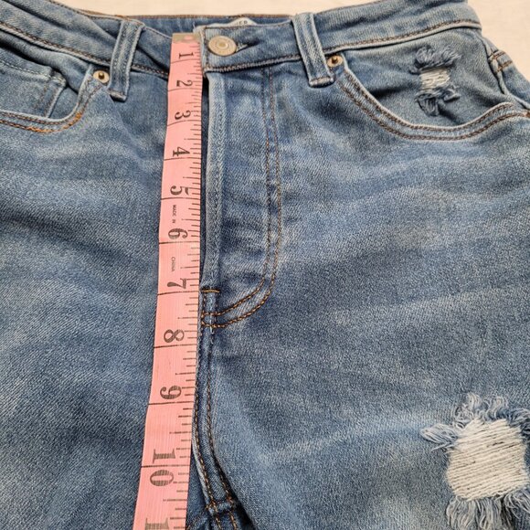 Button Fly Distressed Jeans Medium Wash Size 26 Stretchy Forever 21 - Picture 10 of 14